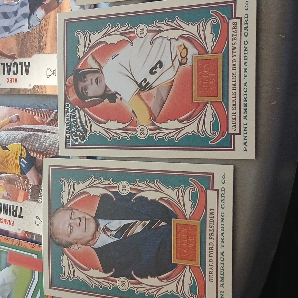 Assorted Sports Trading Cards Collection - Picture 5 of 12